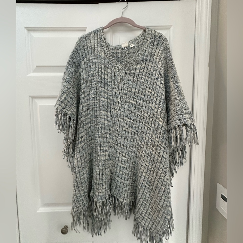 GAP Heather Gray Fringe Poncho
